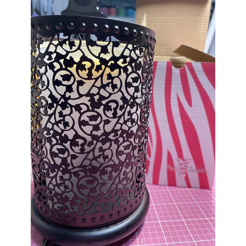 Pink Zebra Ivy Shade for Simmering Light Base - SHADE ONLY - Picture 2 of 3